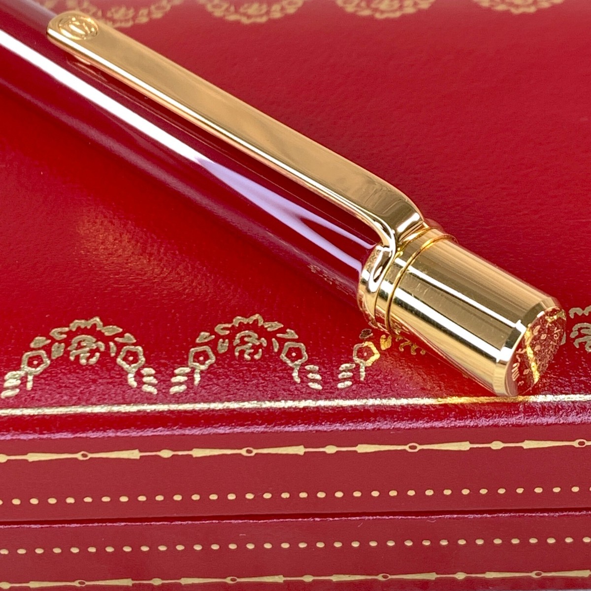 Vintage Cartier Ballpoint Pen must II Red Lacquer Gold