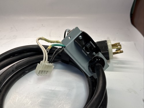 APC SUA3000R2X180 125V 30A Power Cord Assembly Cable - Picture 7 of 8