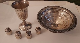 Sterling Silver Lot Scrap/ Not Salt & Pepper set Small Goblet Compote 222 Gr