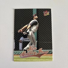 Ken Griffey Jr. 2004 Fleer Ultra #189 Reds
