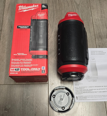 Milwaukee M12 Bluetooth Jobsite Packout Speaker w/ Packout mount