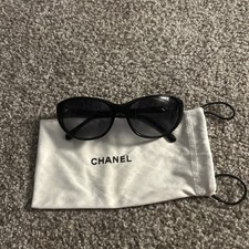 Acetate Collection Bouton Cat Eye Sunglasses 5190 Black Chanel