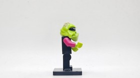 LEGO minifigure Alien Trooper ac003 Space Alien Conquest 7066 7051        read