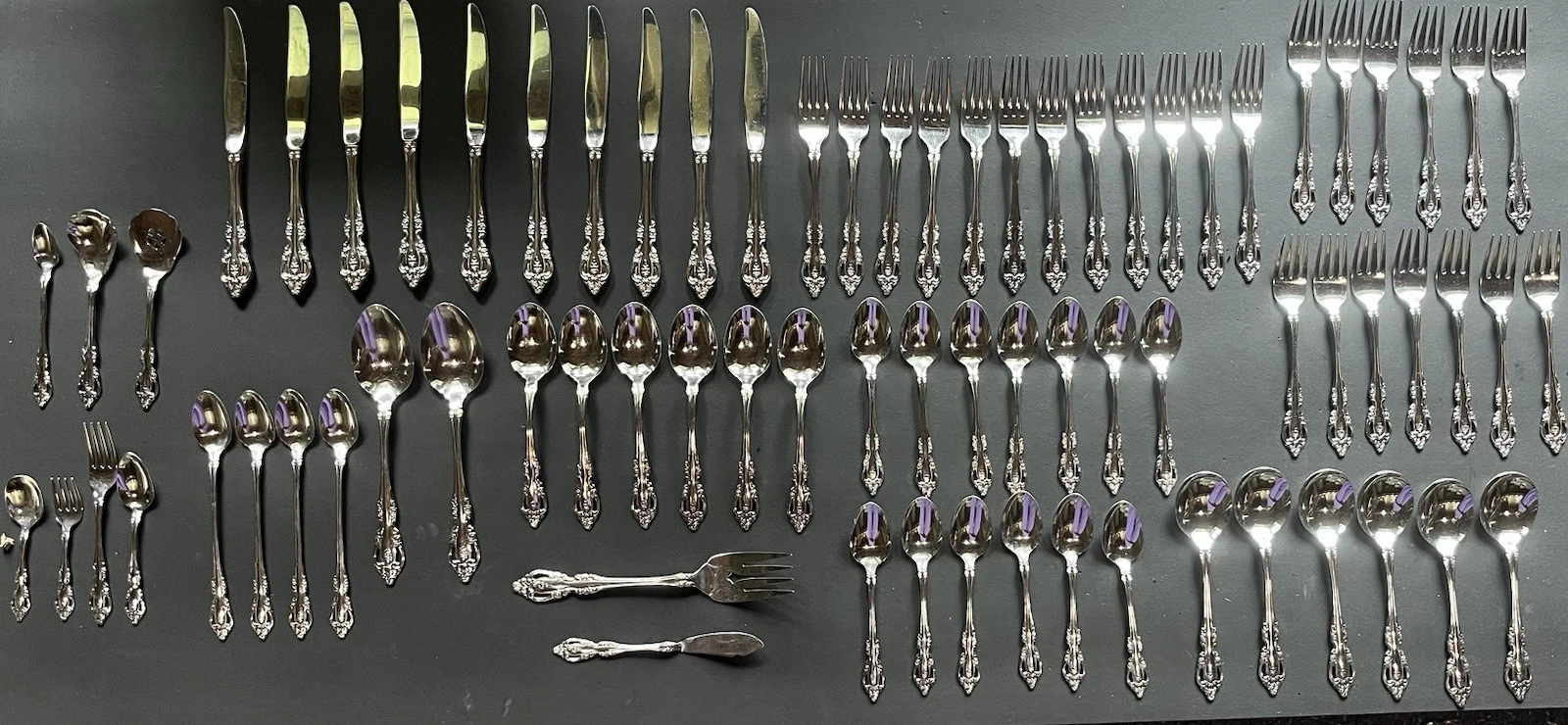 Oneida Community Stainless Flatware Brahms Lot Of 75
Opens in a new window or tab