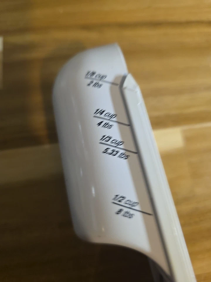 Vintage~ The Pampered Chef Adjustable Dry Measuring Cup 1/8 to 1/2 cup, ml & Tbs - Image 3 of 4