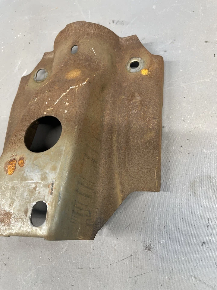 Soporte de montaje de pedal de freno Chevelle GTO Regal Grand Am 1973-1977 automático 442 Foto 2 de 4