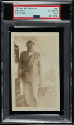 Photo des années 1930 de Babe Ruth PSA type 1 INSTANTANÉ ORIGINAL NEW YORK YANKEES rare - Photo 1 sur 2