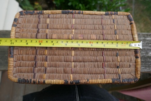Ant. Native Coast Salish Thompson River Hand Woven Trunk Shaped Storage Basket - Picture 8 of 15