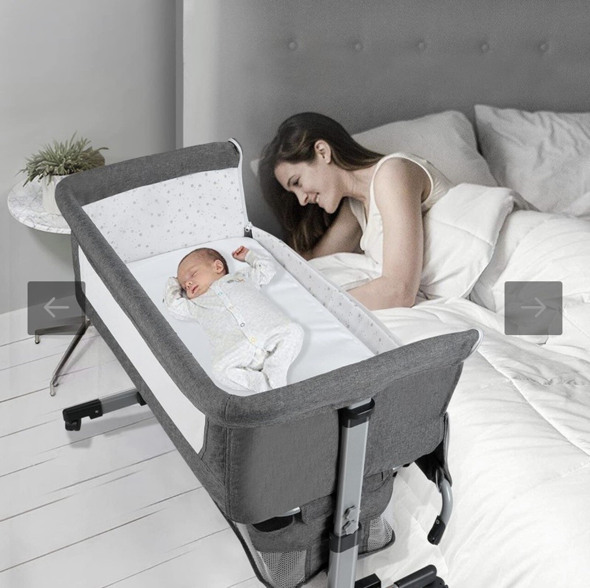 Bellababy Folding Portable Bassinet Bedside Sleeper Crib with
