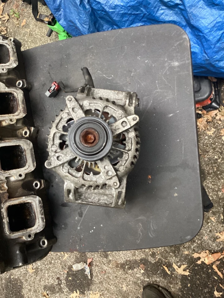 Chrysler 300C 2008 alternador 5,7 L Foto 4 de 4