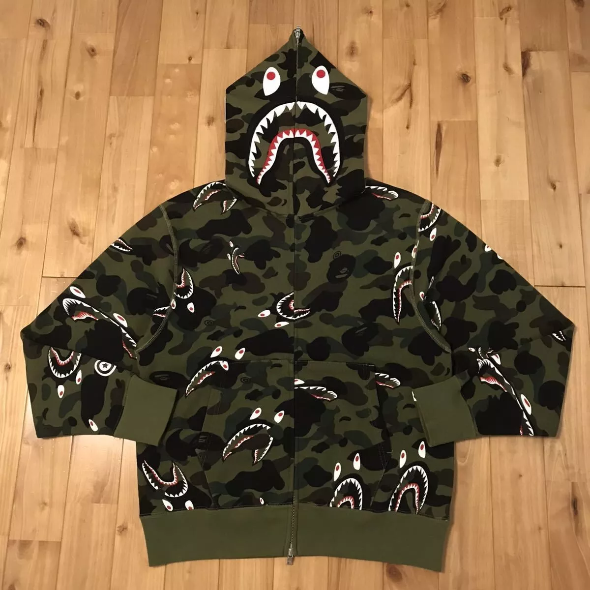Green camo bape hoodie sale
