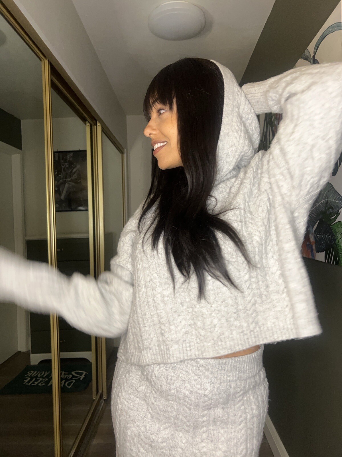 Express Sweater Set - image 1