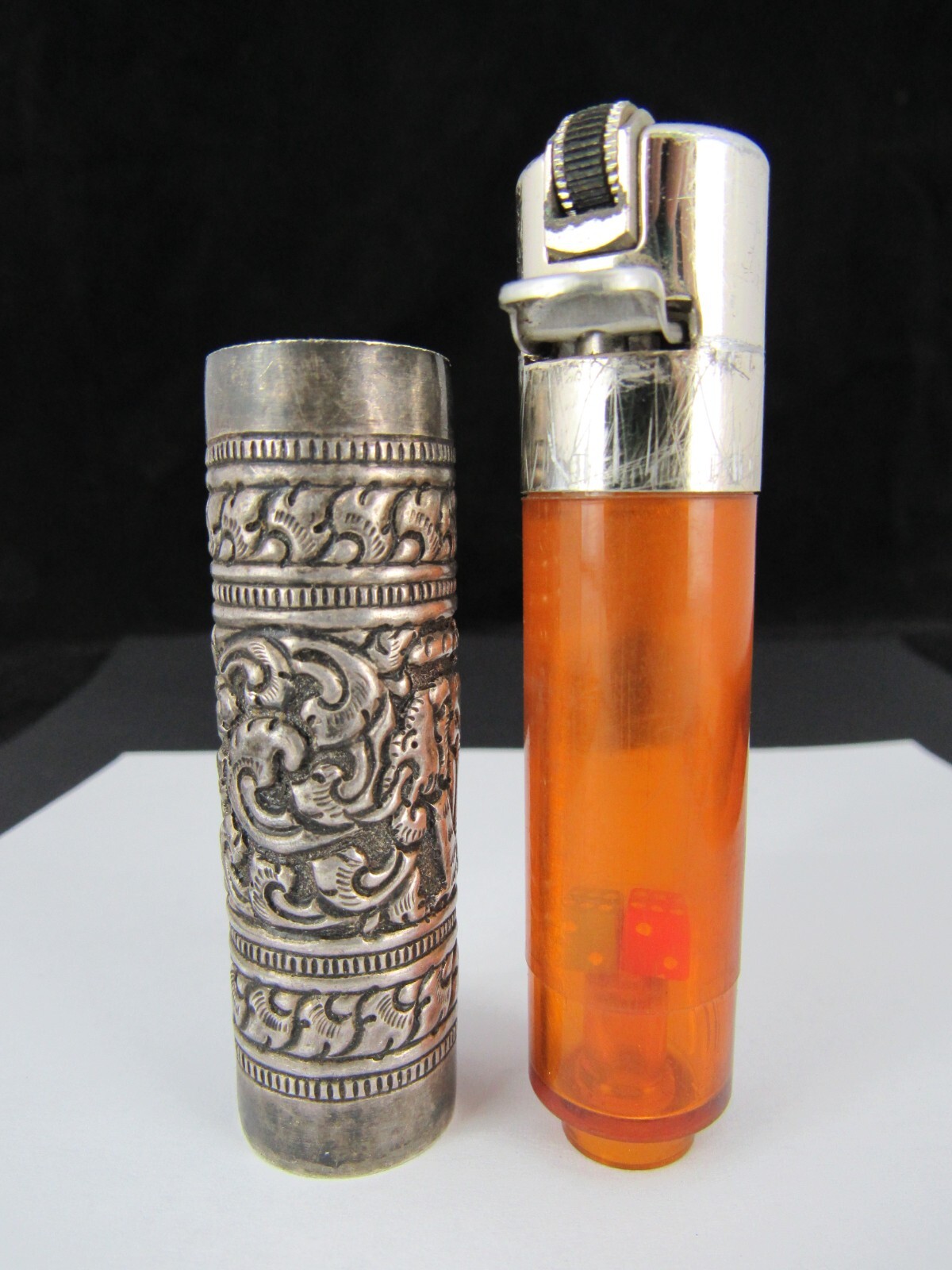 Sterling Silver & Dice Tube Cylinder Cigarette Vintage Elephant