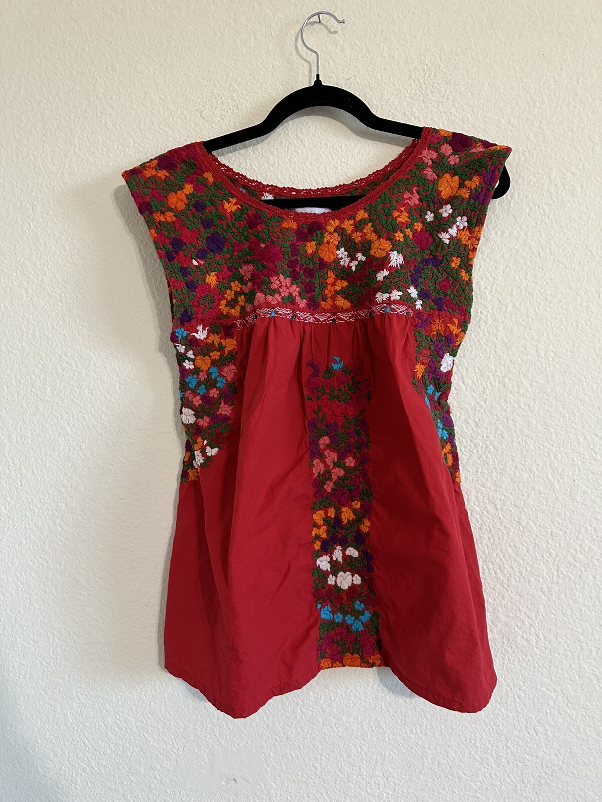 Margot by Loren San Andres Embroidered 100 Cotton Top Red Sz MED; 295