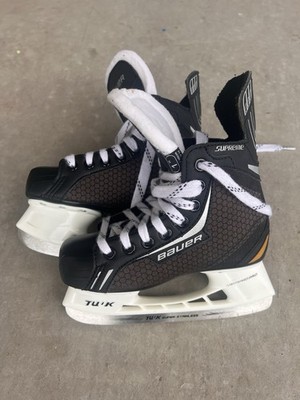 Bauer Supreme ONE.4 Youth Ice Hockey Skates Size 1R TUUK Lightspeed Pro Black