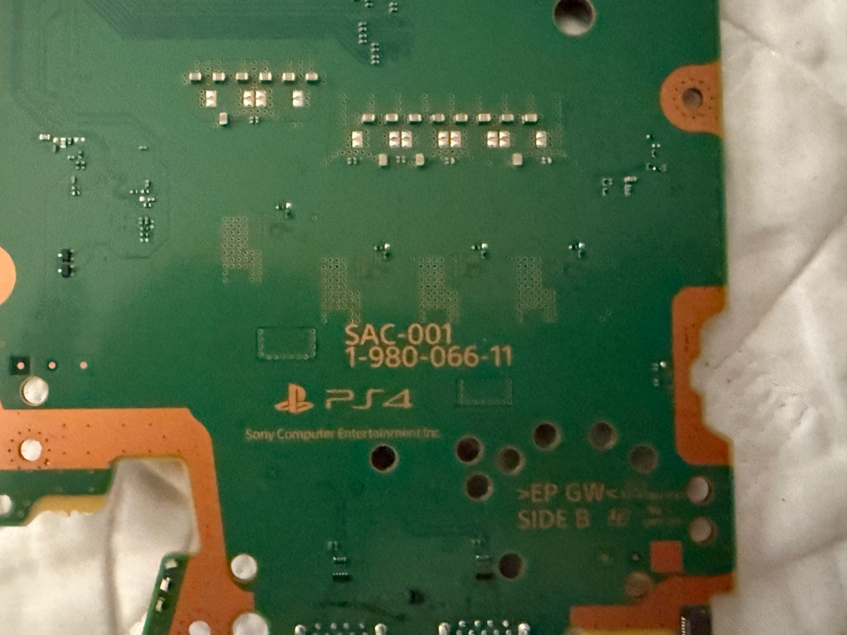 PlayStation4 - 20PS4分割 1 61qjnDE5-xL._UF1000,1000_QL80_.jpg