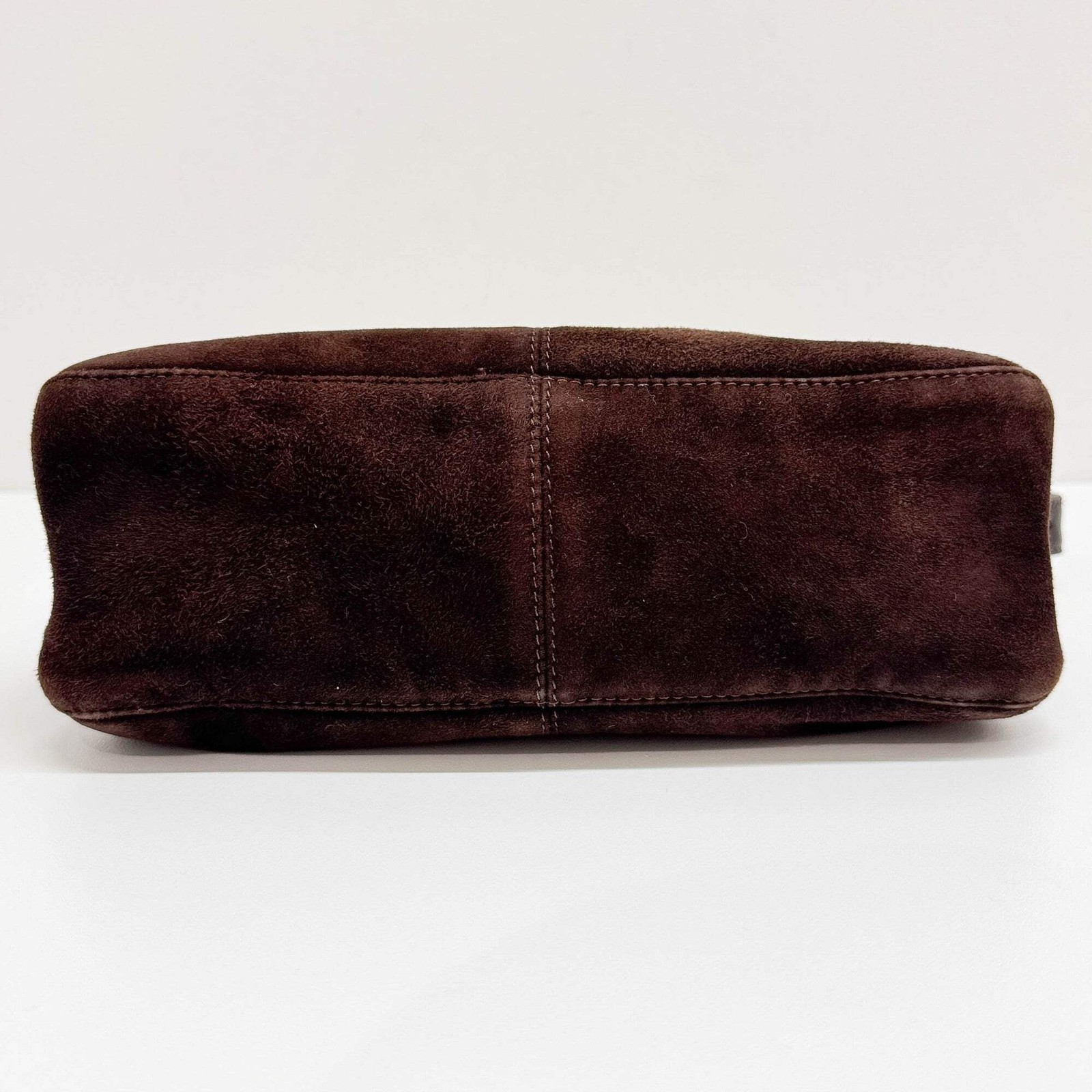 FENDI Mamma Baguette Brown Suede Shoulder Bag thumbnail 8