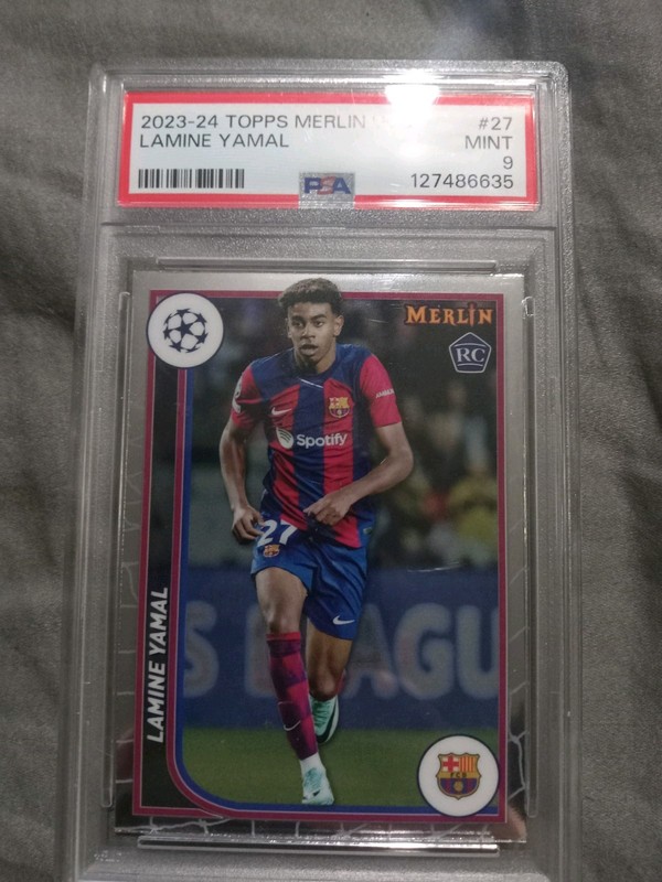 PSA 9 Topps Merlin UCC Rookie Lamine Yamal #27