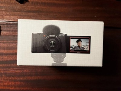 Sony ZV-1F Vlog Camera for Content Creators and Vloggers - Black ZV-1F/B