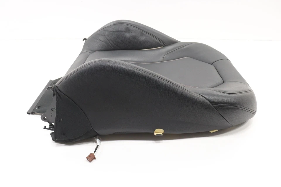 2017 - 2020 BMW 530I G30 FRONT RIGHT SEAT UPPER CUSHION COVER OEM BLACK_LCFK - Image 3 of 4