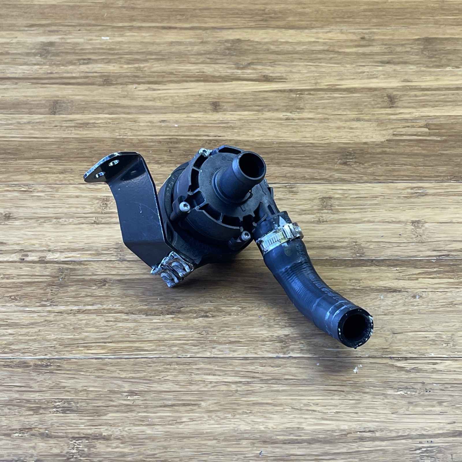 2018-2023 Ferrari Portofino F164 Water Recirculating Pump 10K Miles OEM *NOTE*