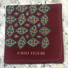 MAN HANDKERCHIEF CLASSIC GEOMETRIC RED GREEN COTTON POCKET ART SQUARE 17   JP162