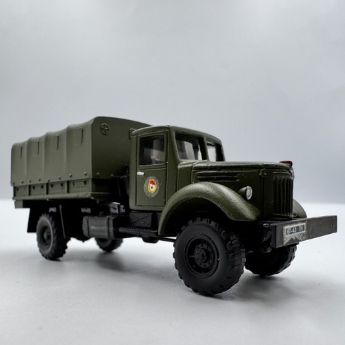 ZIL-157 in military version with a kung scale 1/87 (H0) - Picture 4 of 6