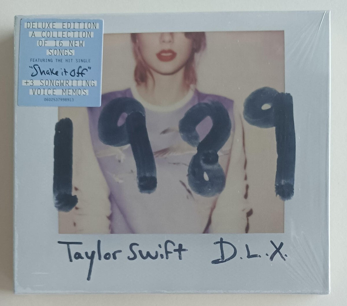 Taylor Swift 1989 rare Hong Kong limited edition slipcase Taylor Swift 1989 rare Hong Kong limited edition slipcase