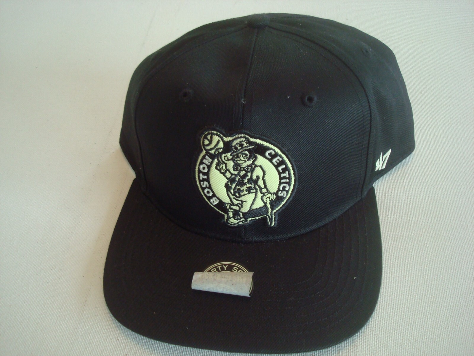 Picture 1 of 2