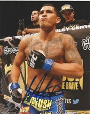 UFC Ultimate Fighting Champ Anthony Pettis Autographed Signed 8x10 Photo COA A1