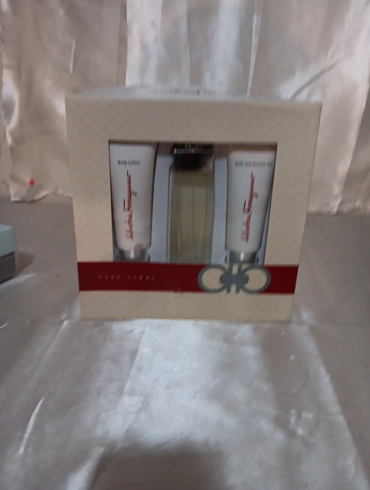 Подарочный набор женский пергамент Salvatore Ferragamo женский - Изображение 3 из 4