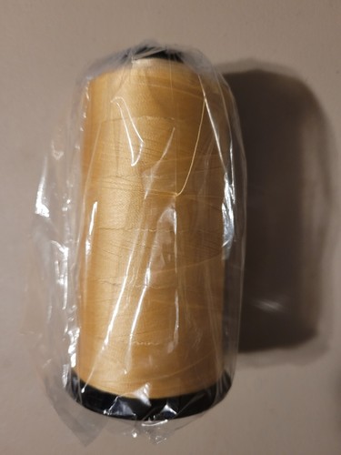 1 SPOOL COLOR LT BEIGE BONDED NYLON TEX 70 SEWING THREAD - Picture 2 of 2