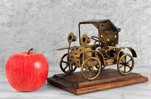 Escultura de coche arte metálico español brutalista steampunk vintage - Imagen 2 de 9