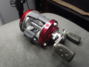 abu garcia ambassadeur 6600 bcx manual Round Reel reverse and its non Abu Garcia 6600 BCX Reel