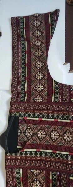 Costura tradicional a mano Thobe bordado completo palestino/jordano vintage Foto 4 de 4