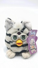 1999 Furby Buddies Hug More Plush Gray Black Stripe Green Tiger Electronics