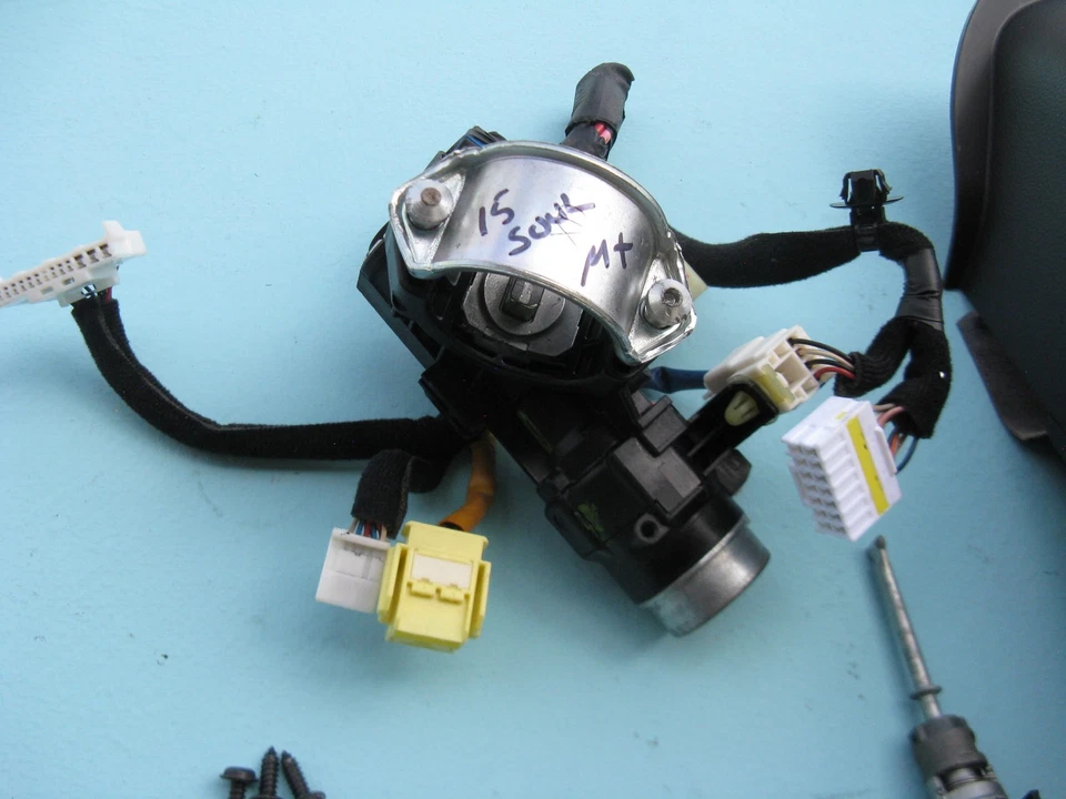 14 15 16 17 18 19 KIA SOUL MT M/T INTERRUPTOR DE ENCENDIDO CERRADURA PUERTA CONDUCTOR LLAVE CUBIERTA #5 Foto 2 de 4