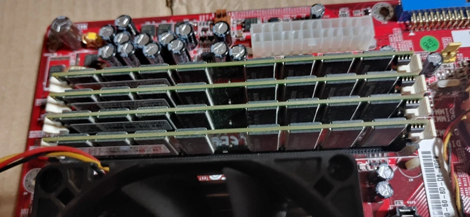 Scheda Madre Vintage ABIT Fatal1ty AN8 + Processore AMD Opteron 180 - Immagine 3 di 4