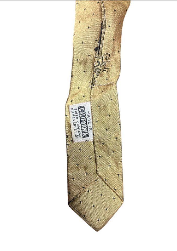 Vintage 1950s Rayon Necktie Made in California Gold Dagger Print Mid Century - Image 4 of 4
