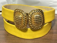 Douglas Paquette 2 Piece 2 Tone Buckle Belt Faux Leather Sz S 1.25”Wide EC