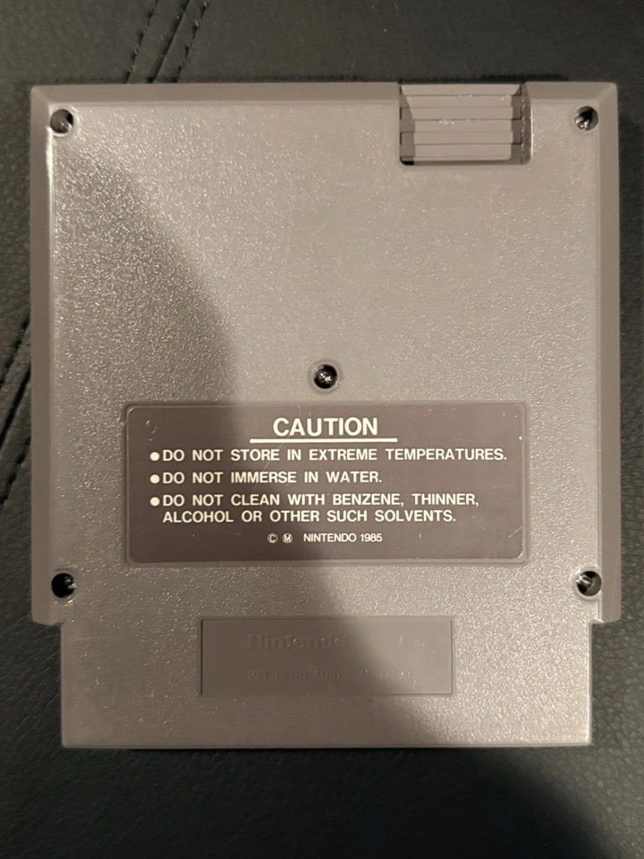 LOT OF 4 / 5-Screw NES Games (Balloon Fight/Double Dribble/Cammando/RushNAttack) - Image 3 of 4