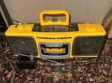 Sony Sports Boombox CFS-920 AM/FM Cassette Recorder-Tested Works-Power Cord Incl