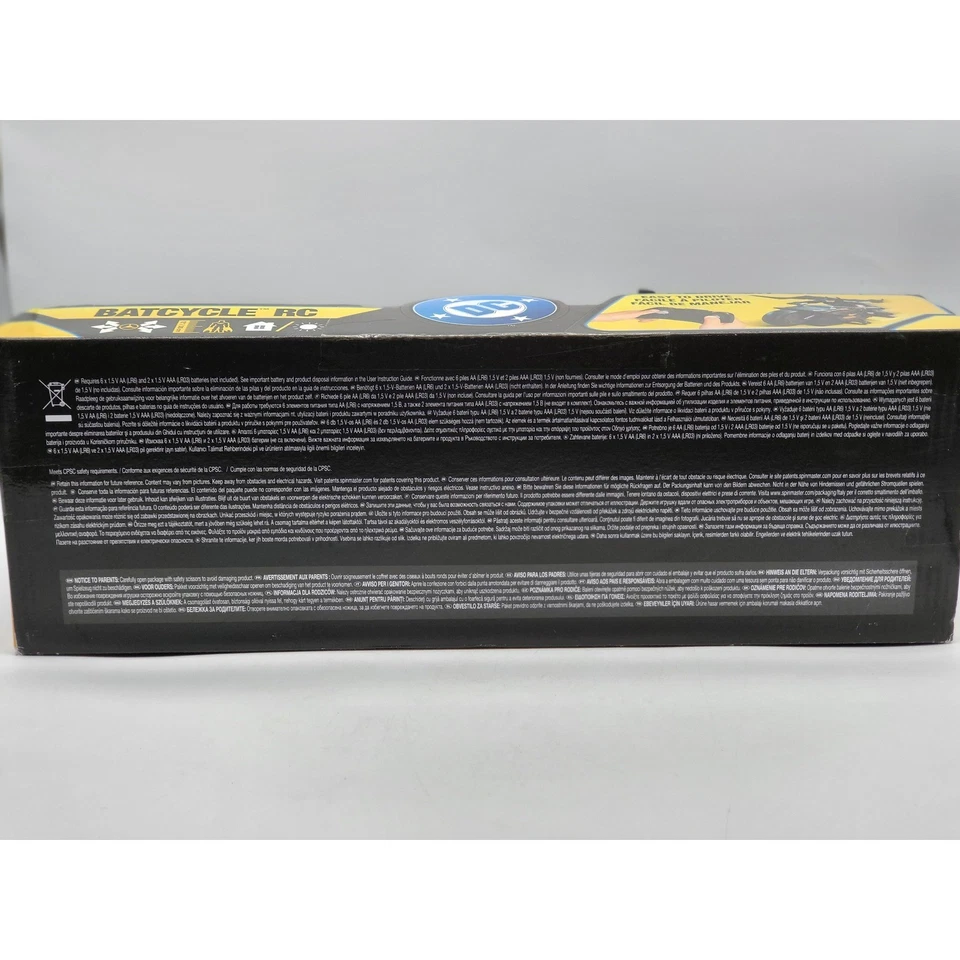 DC Batman Batcycle RC with Exclusive 12 Inch Articulated Figure New - Image 3 of 3