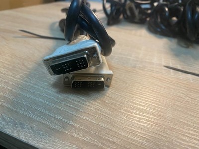 DVI-D Single-Link 18+1 Kabel 1,8 m Schwarz   Ferrit   Behördenbestand   wie neu