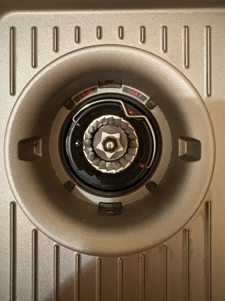 Máquina de café espresso Breville the Barista Express - acero inoxidable cepillado Foto 4 de 4