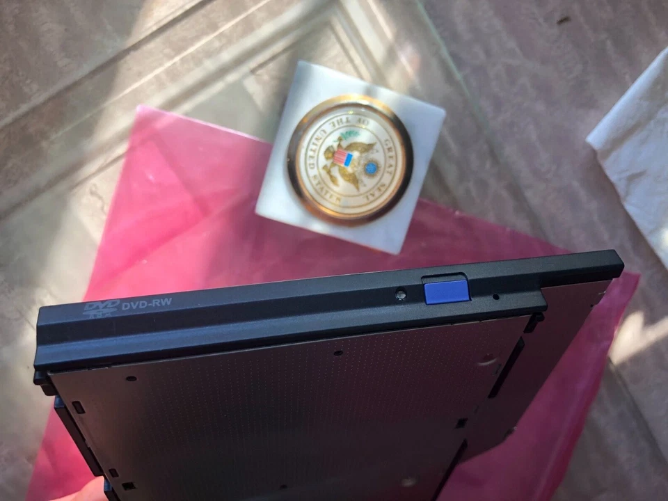 IBM RS6000 Thinkpad R Thinkpad X Thinkpad A Thinkpa T series CD/DVD Burner Drive - Image 3 of 4