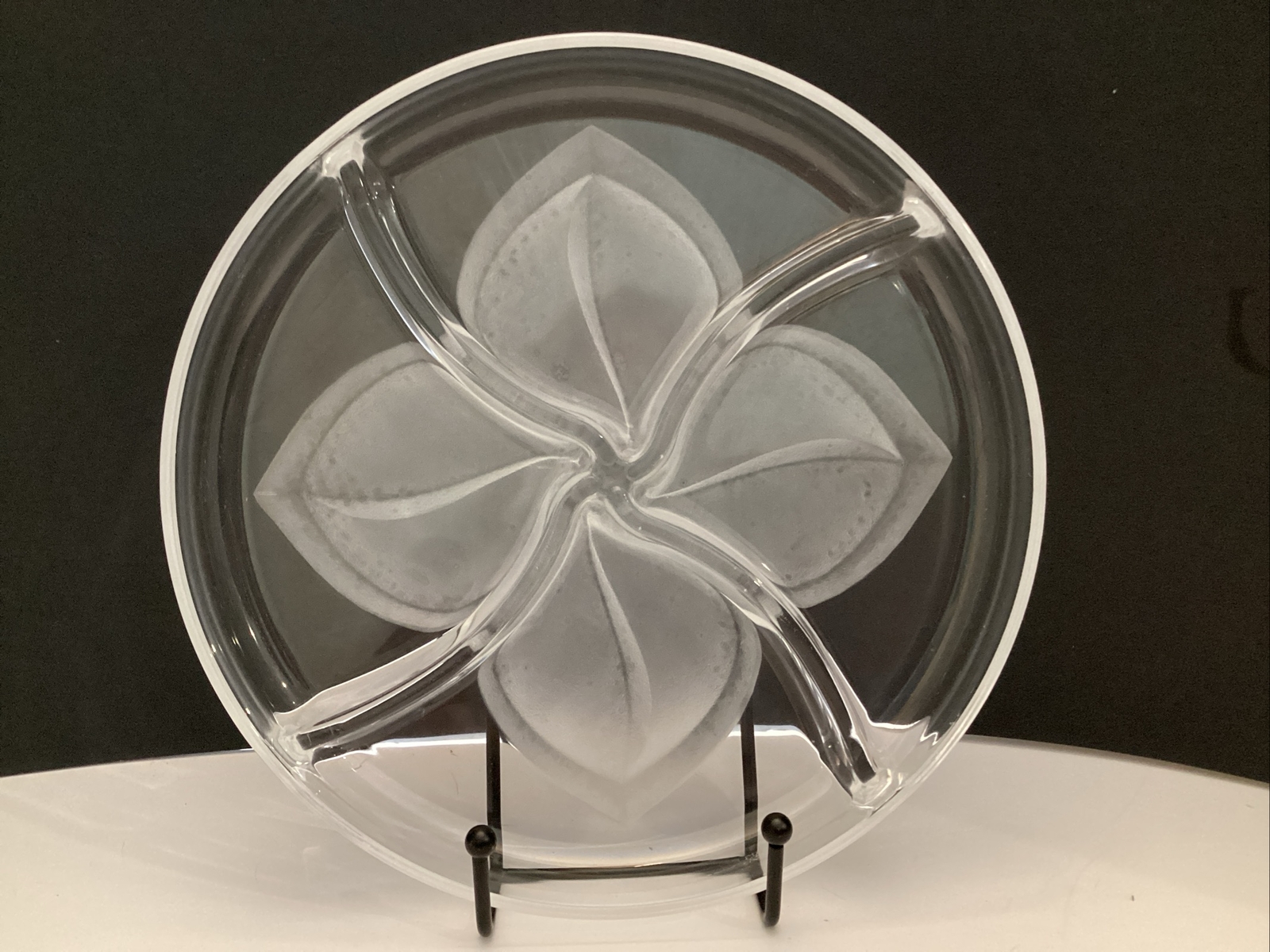 Cristal D'Arques, J G Durand Florence Divided Savoury Relish Dish 9”  France