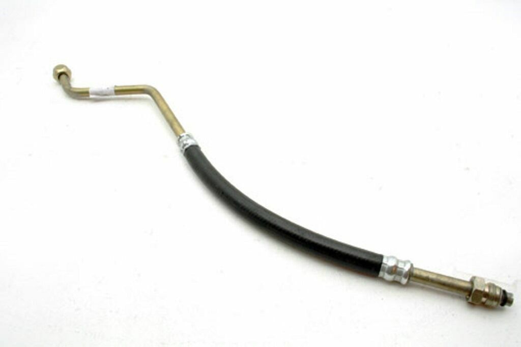 Britpart Engine To Oil Cooler Bottom Pipe For LR Defender 300 TDI | Replaces PBP500200 ESR3691