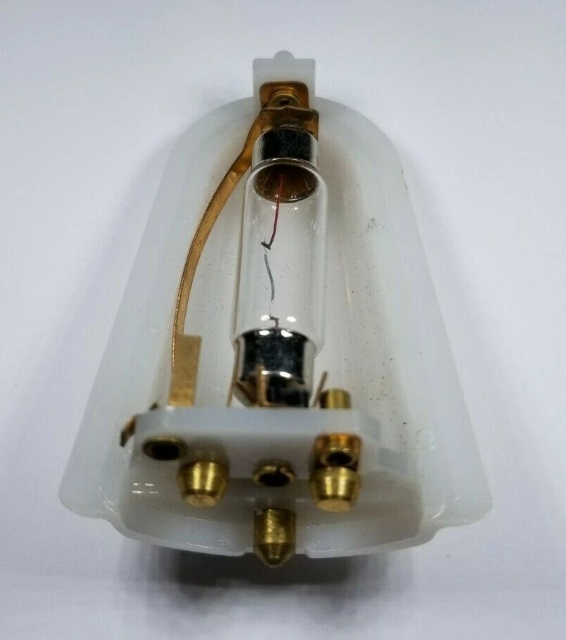 LUZ DOMO INTERIOR VOLKSWAGEN T1 CONVERTIBLE BUG BEETLE 1968-1979 (GHIA 68-74) Foto 3 de 3