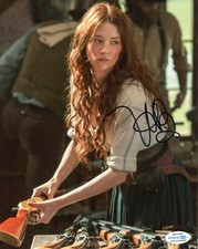 Haley Bennett Magnificent Seven Autographed Signed 8x10 Photo ACOA  2020-1